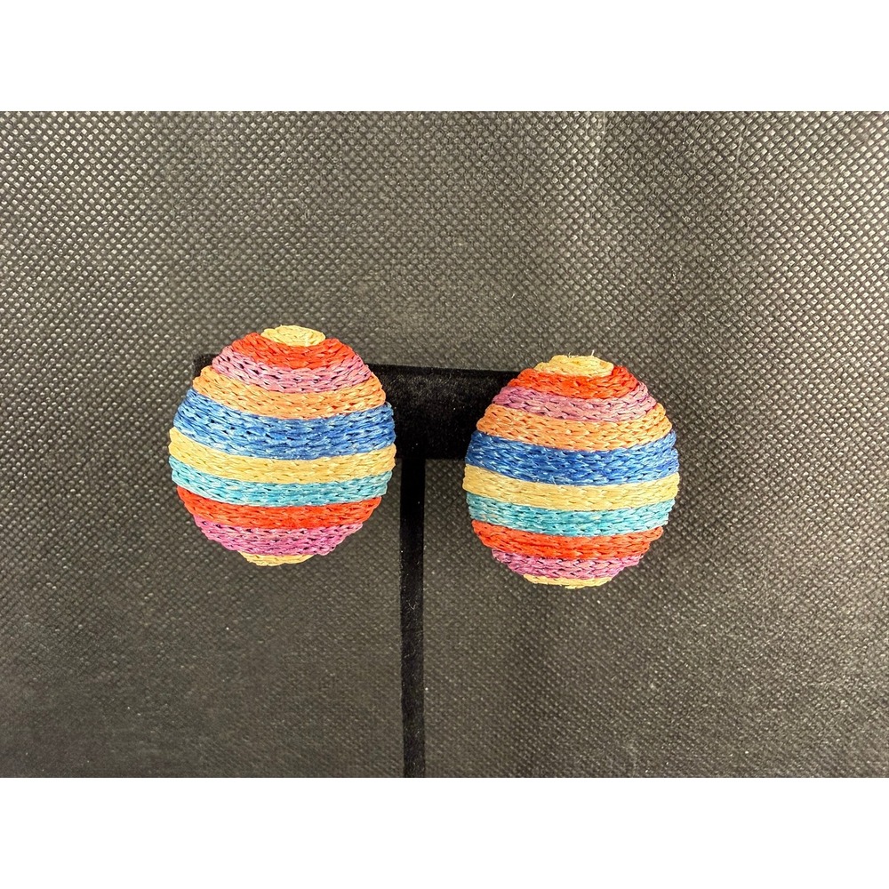Vintage Multicolor Wicker Clip‑On Earrings – Handwoven Oval Boho Statement